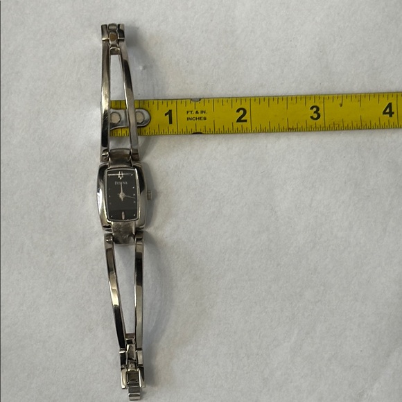 Bulova Silver and Black Women's Watch, needs battery - Picture 6 of 8